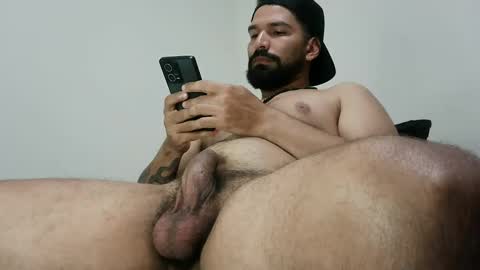 Wilder Grey online show from 01-24-25, 12:09