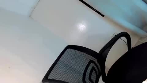 wildest_dream1 online show from 12-20-25, 03:30