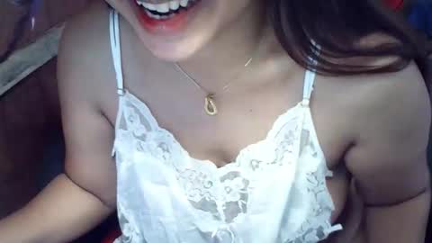 Snapshot of wildflower2006 chatting on 09-18-25, 12:01 wildflower2006 online show from 09-18-25, 12:01