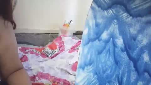 Snapshot of wildflower2006 chatting on 09-28-25, 11:43 wildflower2006 online show from 09-28-25, 11:43