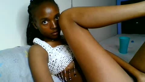 Snapshot of wildflowr chatting on 07-03-26, 04:24 wildflowr online show from 07-03-26, 04:24