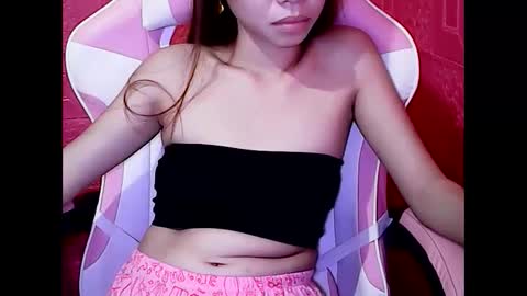 Snapshot of wildhorny_asian chatting on 03-01-25, 02:23 wildhorny_asian online show from 03-01-25, 02:23