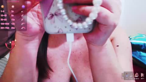 wildhotasianx online show from 12-19-24, 02:24