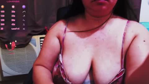 wildhotasianx online show from 12-23-24, 12:30