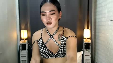 Lianelaiza online show from 04-17-26, 11:13