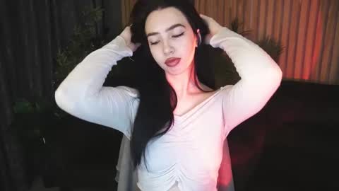 Alena online show from 11-10-25, 06:45