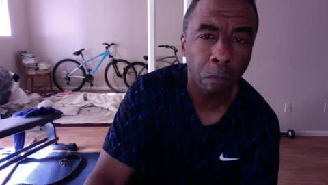 wildnight007 online show from 12-31-24, 05:51