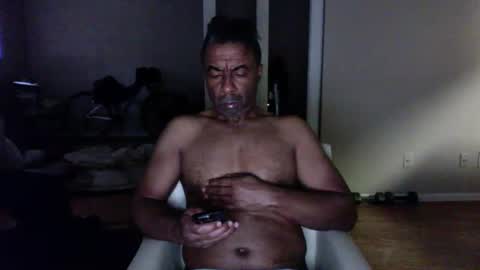 wildnight007 online show from 01-02-25, 09:39