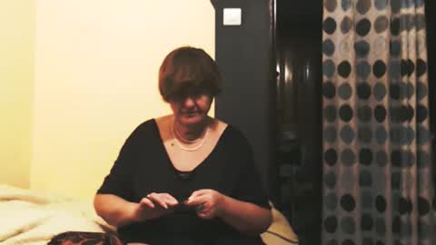 WildRedCat online show from 10-12-25, 09:03