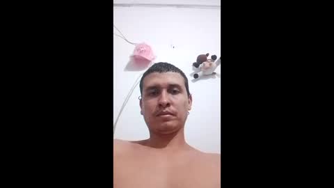 Snapshot of wilian77 chatting on 04-12-26, 02:16 wilian77 online show from 04-12-26, 02:16