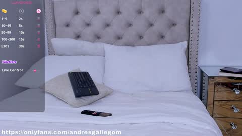 Snapshot of will20022 chatting on 01-29-25, 12:01 BASTIANBURDESX online show from 01-29-25, 12:01