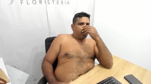 will_thompson_ online show from 12-17-24, 05:36