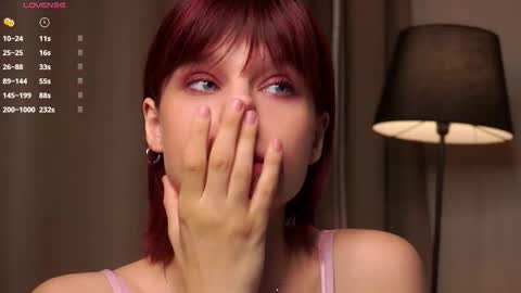 Eva online show from 11-17-25, 11:38