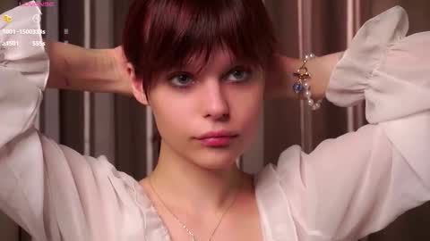 Eva online show from 11-18-25, 01:04