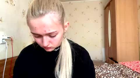 Sophia online show from 04-21-26, 11:49