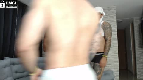 BISEXUAL guys playing a little FOLLOW  online show from 01-10-25, 12:49