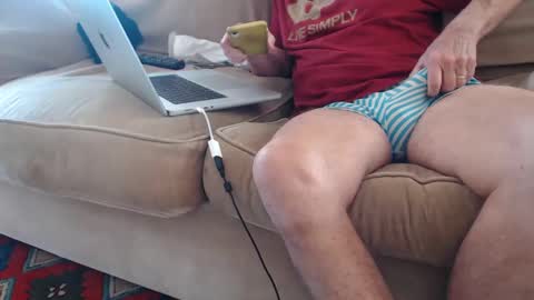 williamandmary online show from 10-05-25, 02:15