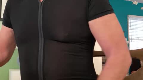 Snapshot of willirob chatting on 01-12-26, 04:45 William online show from 01-12-26, 04:45