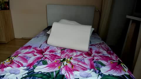 Snapshot of willlytr chatting on 02-03-25, 07:21 Wilhelmina better Willy online show from 02-03-25, 07:21