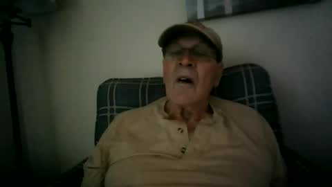 Snapshot of willnedoher chatting on 05-14-26, 02:02 Willhedoher online show from 05-14-26, 02:02