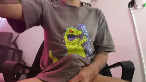 willou_86 online show from 04-08-26, 01:44