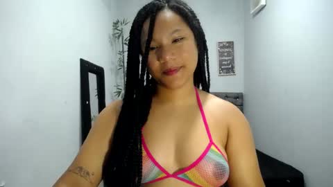 Snapshot of willowsweett chatting on 06-15-26, 11:12 WIllow online show from 06-15-26, 11:12