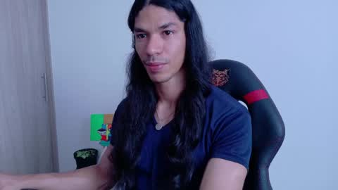 Snapshot of willy_veins chatting on 05-31-26, 03:52 willy_veins online show from 05-31-26, 03:52
