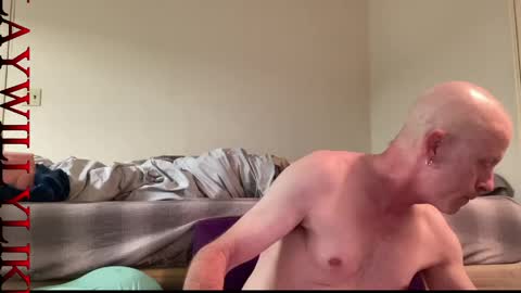 Snapshot of willylikestoplay74 chatting on 06-07-26, 01:54 Twisted Will online show from 06-07-26, 01:54