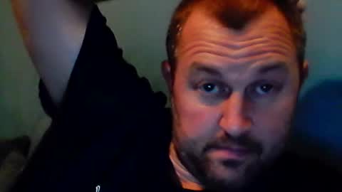 Snapshot of willywinkwer chatting on 06-12-26, 03:05 willywinkwer online show from 06-12-26, 03:05