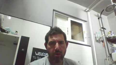 Snapshot of windowpane5 chatting on 12-26-24, 11:46 windowpane online show from 12-26-24, 11:46