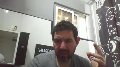 Snapshot of windowpane5 chatting on 12-31-24, 11:53 windowpane online show from 12-31-24, 11:53