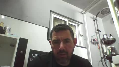 Snapshot of windowpane5 chatting on 01-19-25, 07:15 windowpane online show from 01-19-25, 07:15