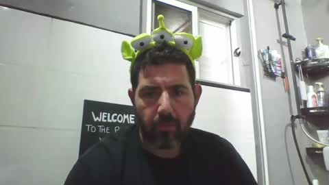 Snapshot of windowpane5 chatting on 02-15-25, 05:50 windowpane online show from 02-15-25, 05:50