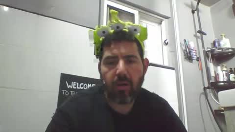 Snapshot of windowpane5 chatting on 02-16-25, 05:04 windowpane online show from 02-16-25, 05:04