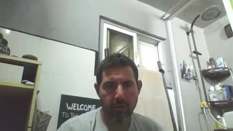 Snapshot of windowpane5 chatting on 09-29-25, 06:13 windowpane online show from 09-29-25, 06:13