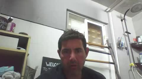 Snapshot of windowpane5 chatting on 10-12-25, 04:28 windowpane online show from 10-12-25, 04:28