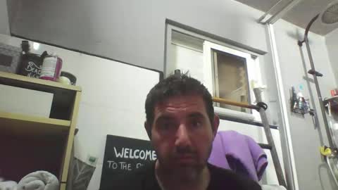 Snapshot of windowpane5 chatting on 10-20-25, 09:59 windowpane online show from 10-20-25, 09:59