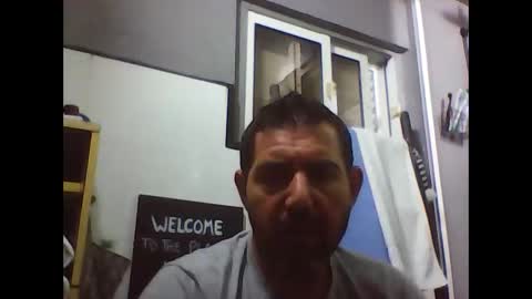 Snapshot of windowpane5 chatting on 12-02-25, 07:42 windowpane online show from 12-02-25, 07:42