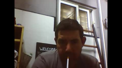 Snapshot of windowpane5 chatting on 12-15-25, 12:09 windowpane online show from 12-15-25, 12:09