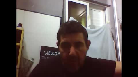Snapshot of windowpane5 chatting on 12-17-25, 08:48 windowpane online show from 12-17-25, 08:48