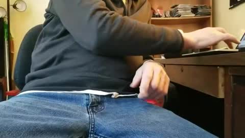 Winertzo29 online show from 01-08-26, 05:59