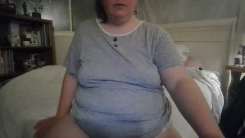 Winnie online show from 01-19-26, 04:16