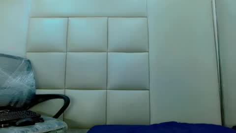 WinnyBarness online show from 10-26-25, 02:23