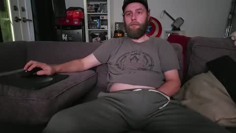 Snapshot of winter117 chatting on 12-19-25, 12:50 winter117 online show from 12-19-25, 12:50