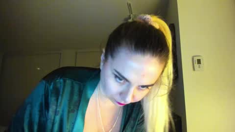 Winter Miracle online show from 01-06-25, 12:24