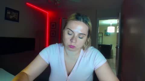 Winter Miracle online show from 09-30-25, 06:29