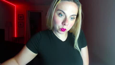 Winter Miracle online show from 10-07-25, 10:56