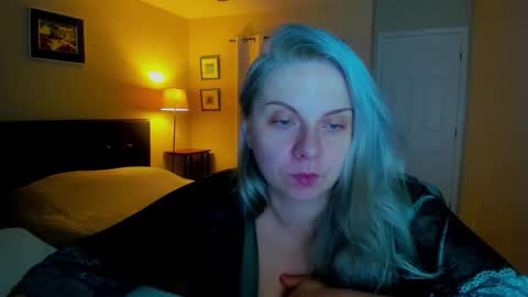 Snapshot of winter_miracle chatting on 02-08-26, 08:07 Winter Miracle online show from 02-08-26, 08:07