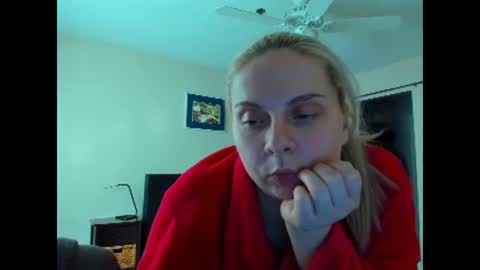 Snapshot of winter_miracle chatting on 03-01-26, 10:56 Winter Miracle online show from 03-01-26, 10:56