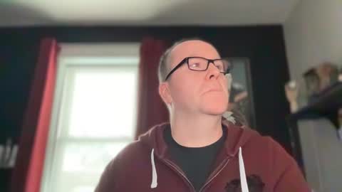 Snapshot of wintyr chatting on 02-15-25, 07:28 wintyr online show from 02-15-25, 07:28